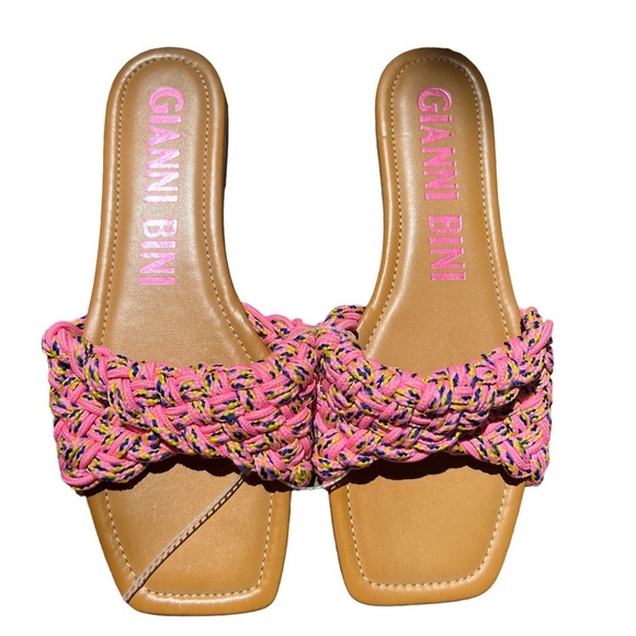 ✅Send me an offer! Gianni Bini Bradyn Woven Band Square Toe Sandals NEW - Picture 2 of 4